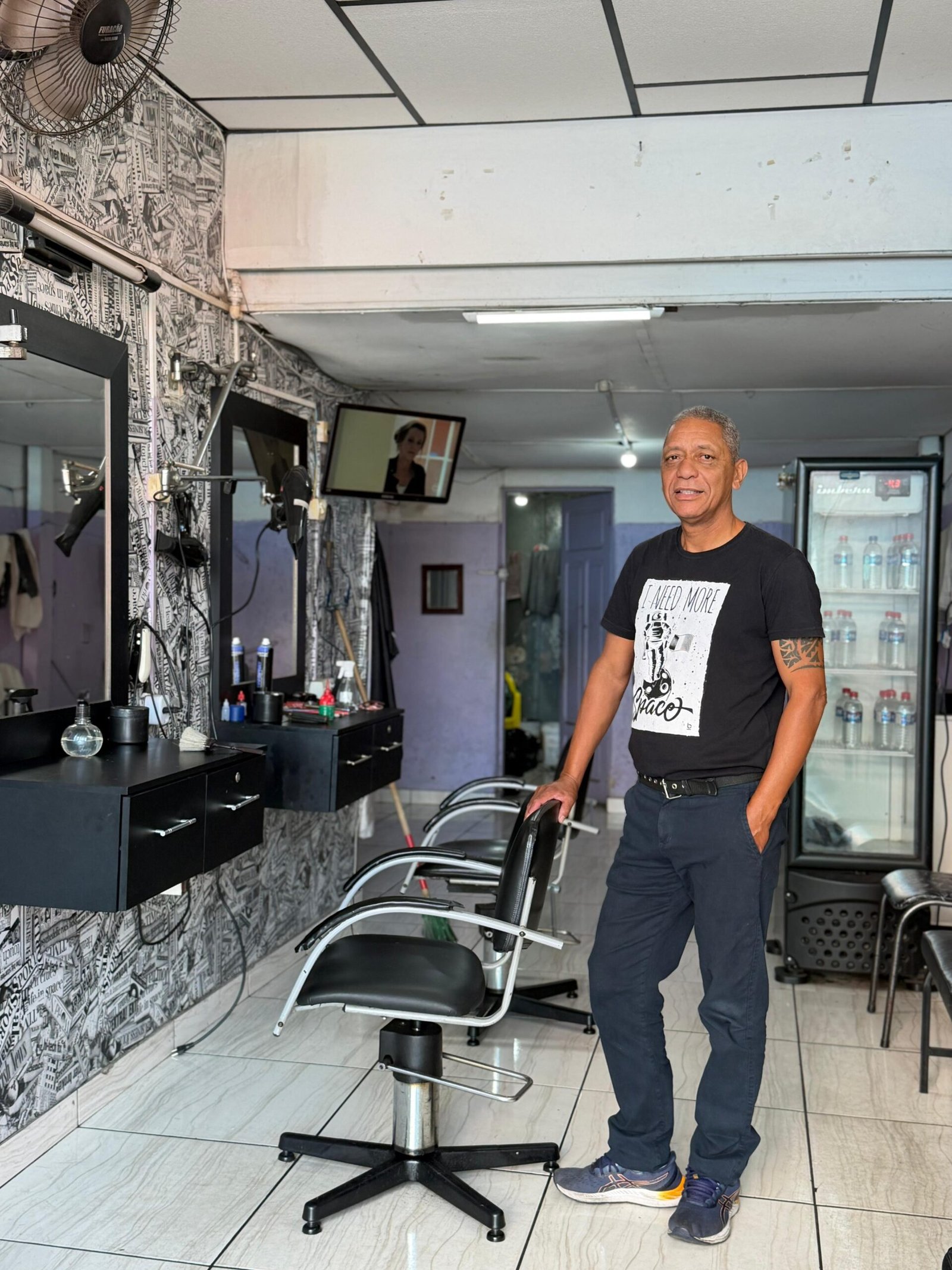 Tunai, 36 anos atrás da cadeira: uma vida construída na Lagoinha